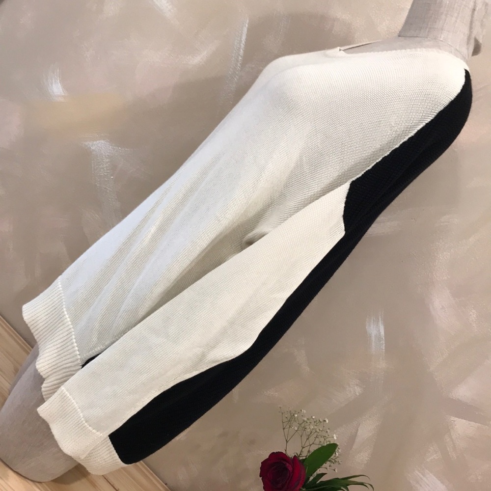 Ralph Lauren white & black knit sweater